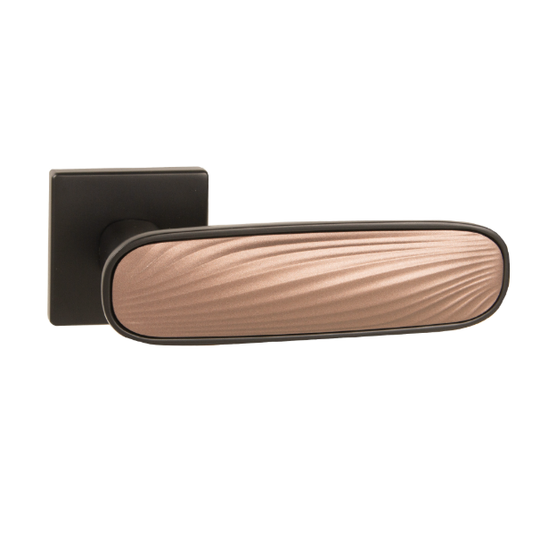 Дверная ручка на тонкой розетке Punto K.EST.Q52.SHADE BL/ND-24 черный/ночная пустыня